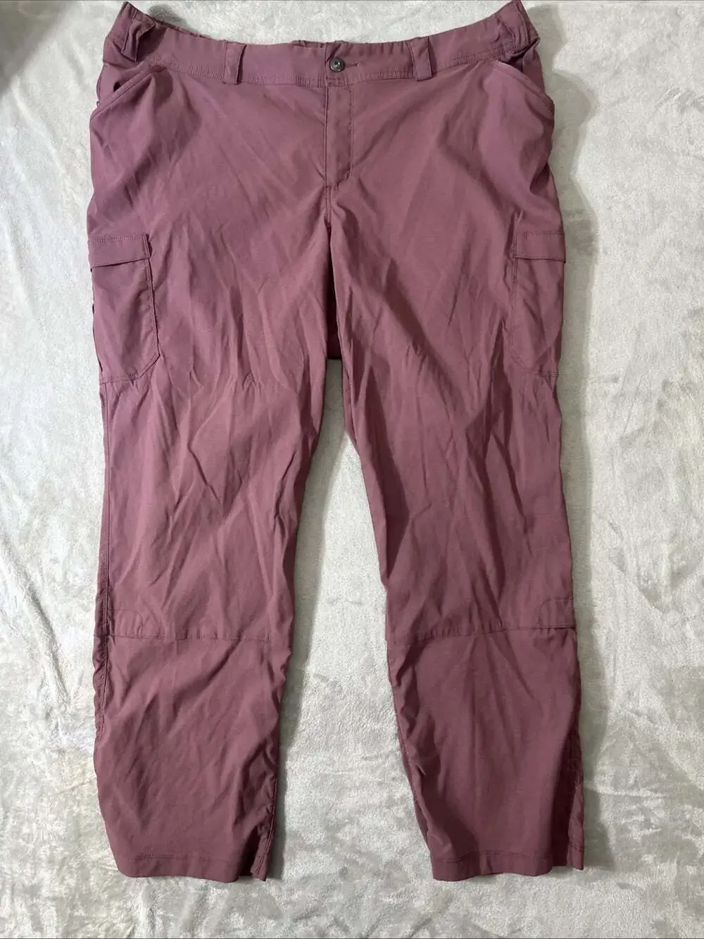 Duluth Trading Womens 22W x 31 Mauve Nylon Stretch Cargo Hiking Pants